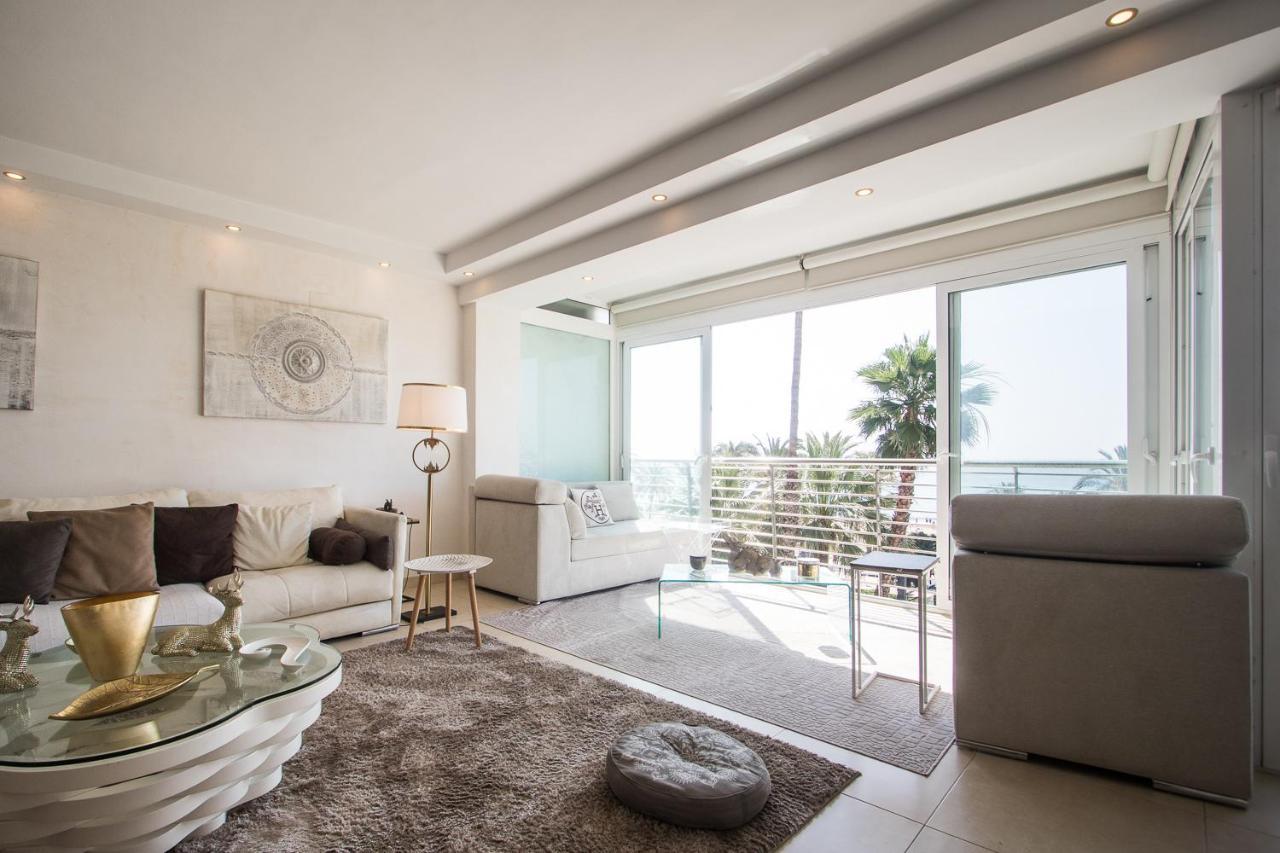 First Line Luxury Apartments Аликанте Екстериор снимка