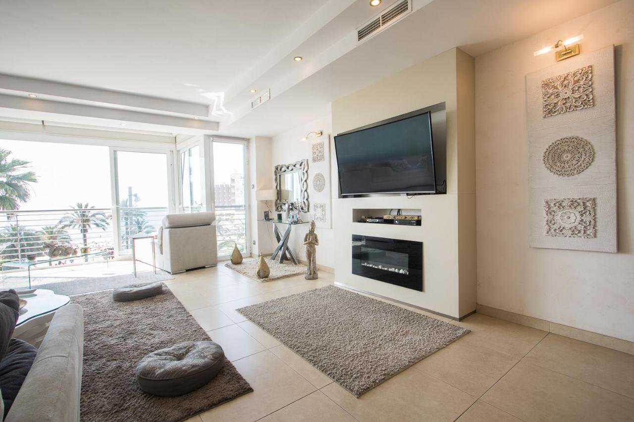 First Line Luxury Apartments Аликанте Екстериор снимка